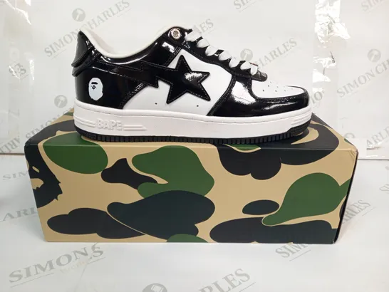 BOXED PAIR OF BAPE TRAINERS IN BLACK/WHITE EU SIZE 41