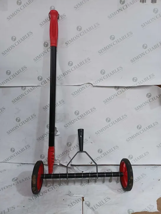 DARLAC LAWN SCARIFIER