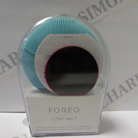 FOREO F2268 LUNA MINI 2 FACIAL CLEANSING BRUSH - MINT