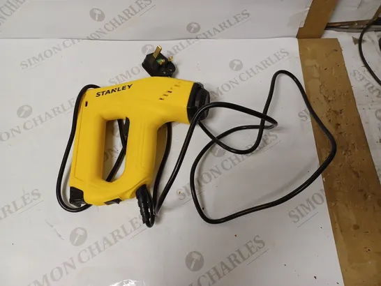 STANLEY 0-TRE550 HEAVY DUTY ELECTRIC STAPLE/NAIL GUN