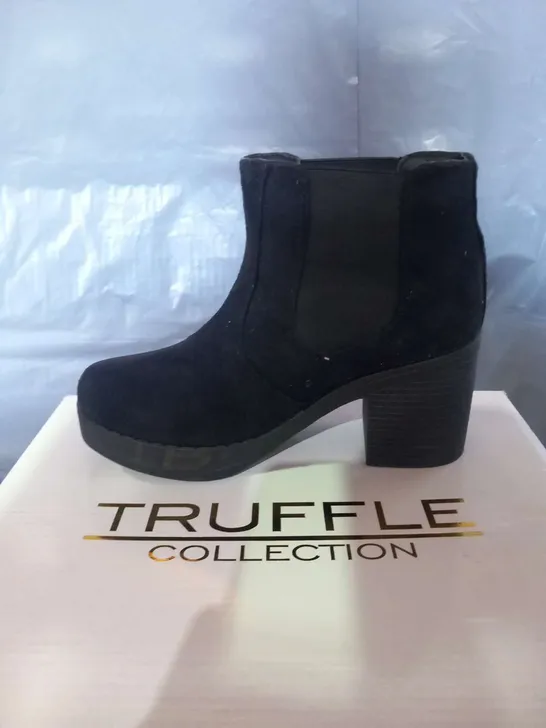 BOXED TRUFFLE COLLECTION STAR BLACK SYNTHETIC ANKLE BOOTS SIZE 3