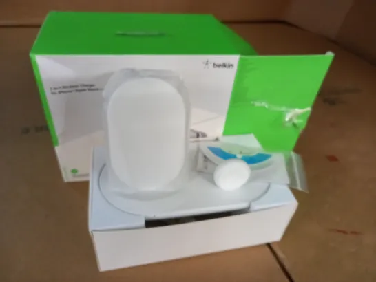 BELKIN 3 IN 1 WIRELESS CHARGER 