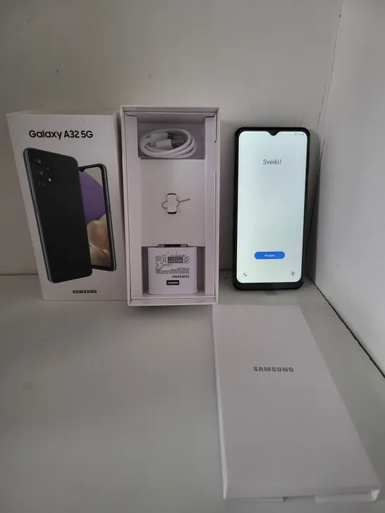 BOXED SAMSUNG GALAXY A32 5G 64GB ANDROID SMART PHONE - AWESOME BLACK