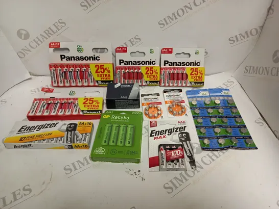 APPROXIMATELY 40 ASSORTED BATTERIES IN VARIOUS MODELS TO INCLUDE AA, AAA, CELL BATTERIES ETC  