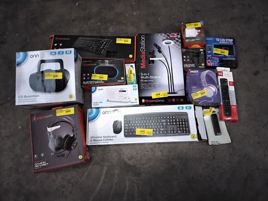 BOX OF ASSORTED ELECTRONIC ITEMS TO INCLUDE MEDIA STATION, ONN CD BOOMBOX, TV LED STRIP, BLACKWEB BLUETOOTH HALO SPEAKER, MIXX OX1 WIRED HEADPHONES,  ONE FOR ALL CONTOUR REMOTE, ETC
