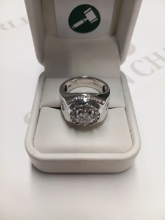 DESIGNER 18CT WHITE GOLD DIAMOND SET GENTS RING