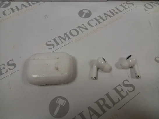 UNBOXED WIRELESS EARBUDS WITH CHARGING CASE WHITE 