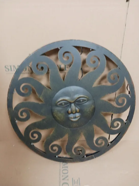 IN LIT WALL DECOR - CELESTIAL SUN  RRP £29.99