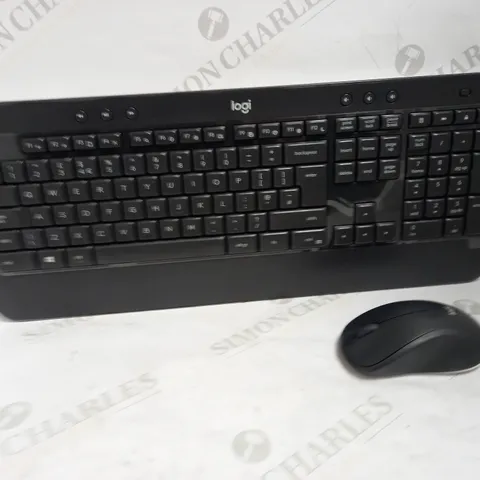 LOGITECH MK540 WIRELESS KEYBOARD