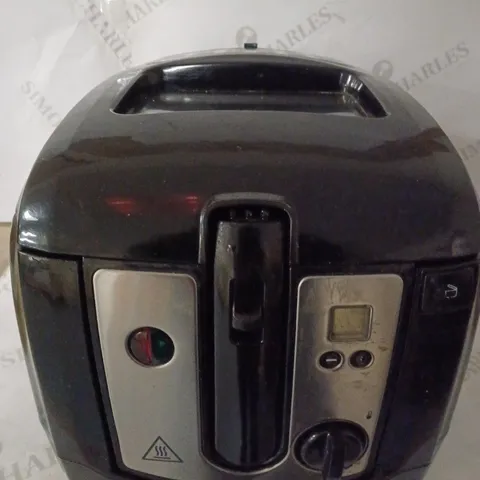 RUSSELL HOBBS DIGITAL DEEP FRYER