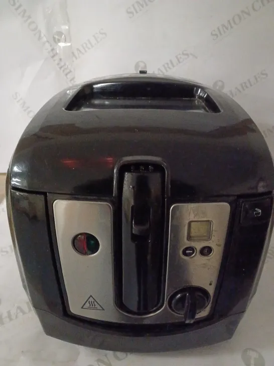 RUSSELL HOBBS DIGITAL DEEP FRYER