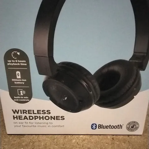 WIRELESS HEADPHONES