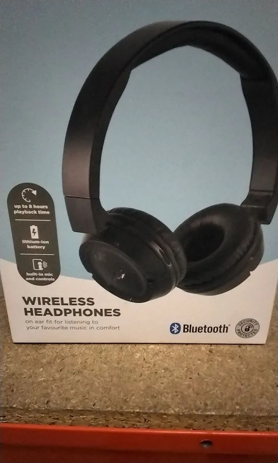 WIRELESS HEADPHONES