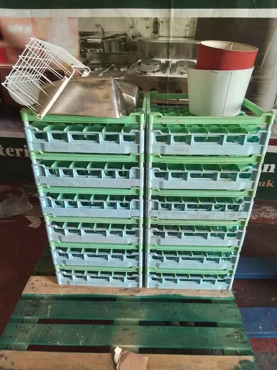 PALLET TO CONTAIN HOBART PLASTIC CATERING GLASS HOLDING TOTES