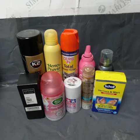 BOX OF APPROXIMATELY 10 ASSORTED AEROSOLS TO INCLUDE - HENO PRAVIA DEODORANT - ZERO IN TOTAL INSECT KILLER - K2 DPF CLEANER - ETC - COLLECTION ONLY