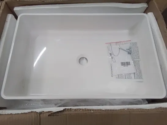 BOXED AS NEW CALYPSO PALMDALE CAST SIT-IN BASIN IN WHITE -  380X190X590MM