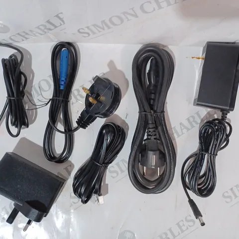 APPROXIMATELY 15 ASSORTED POWER ADAPTORS