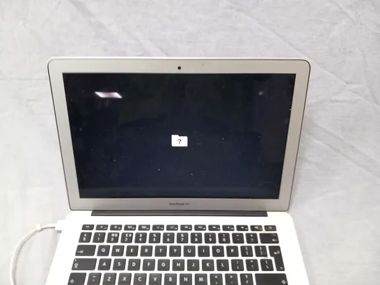 APPLE MACBOOK AIR 7 2,A1466 