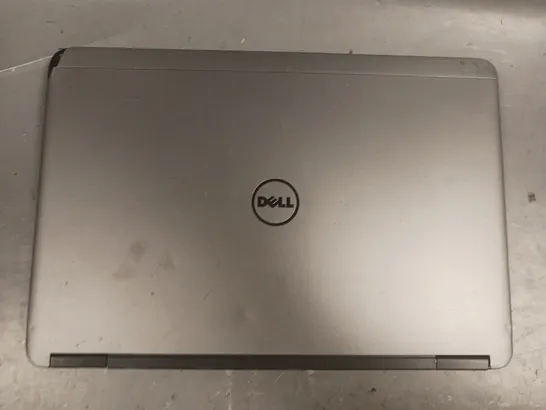 DELL LATITUDE E7240 SERIES LAPTOP 