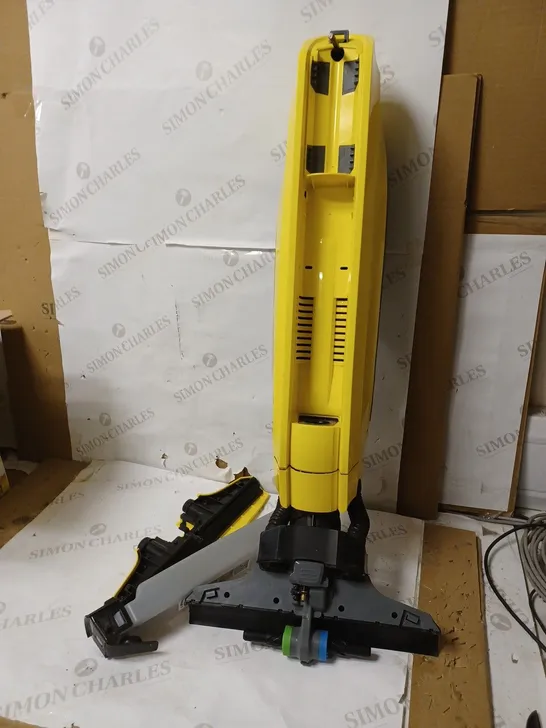 KÄRCHER FC5 HARD FLOOR CLEANER