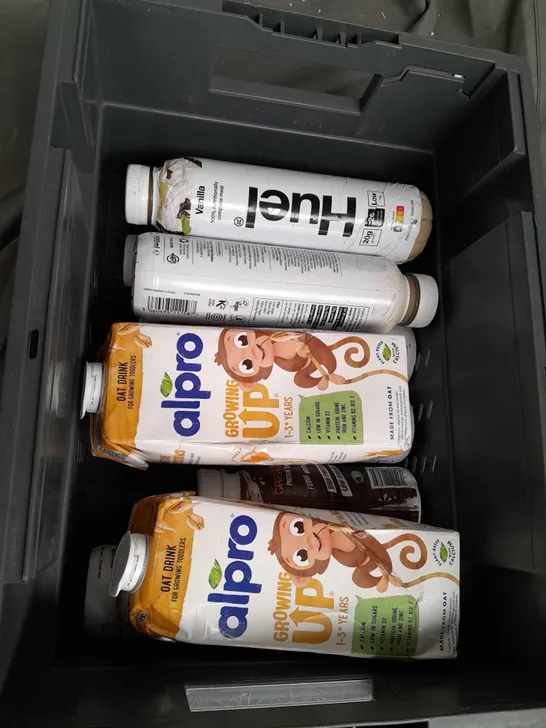 15 ASSORTED FOOD ITEMS TO INCLUDE HUEL FOOD DRINKS AND ALPRO OAT DRINK - COLLECTION ONLY