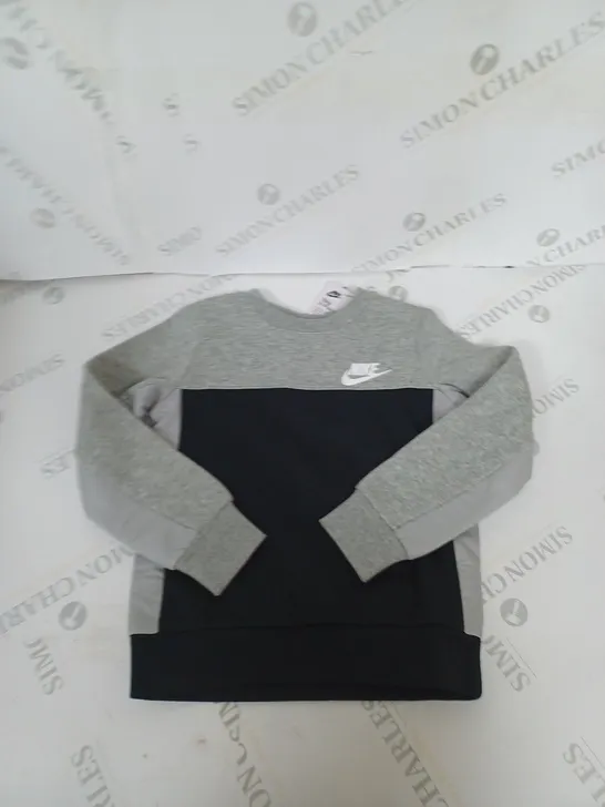 NIKE LOGO SWEATSHIRT SIZE XS