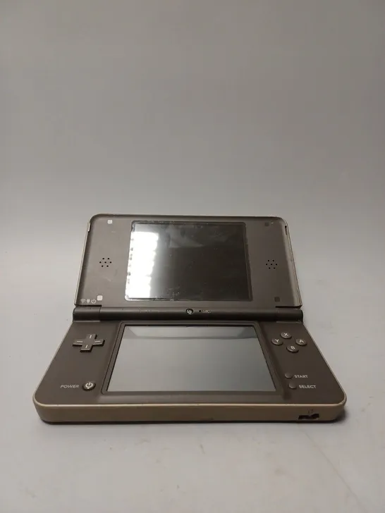 NINTENDO DS XL IN BLACK