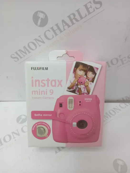 BRAND NEW BOXED FUJIFILM INSTAX MINI 9 INSTANT CAMERA - PINK