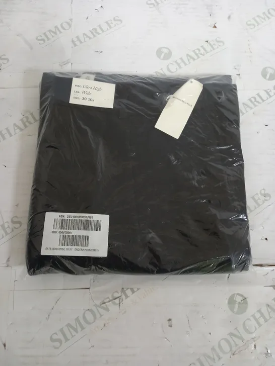 SEALED ABERCROMBIE & FITCH ULTRA WIDE BLACK PANTS - 10R