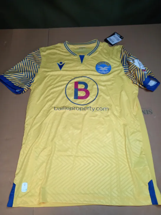 MACRON BANGOR FC REPLICA FOOTBALL SHIRT IN YELLOW - MEDIUM