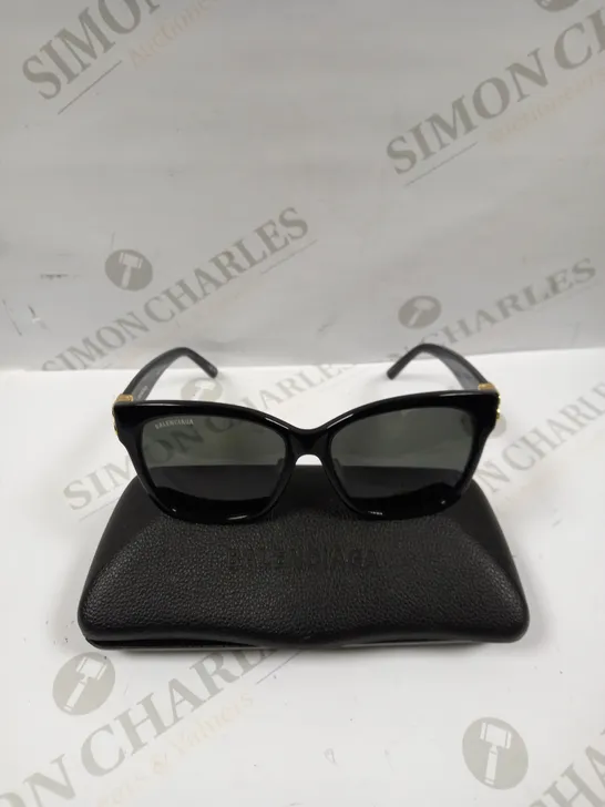 BALENCIAGA BB0102SA ROUNDED FRAME SUNGLASSES