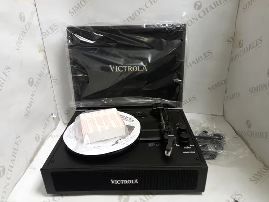 VICTROLA BLUETOOTH TURNTABLE