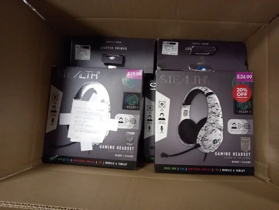 APPROXIMATELY 7 ASSORTED BOXED STEALTH GAMING WIRED HEADSETS IN WHITE AND BLACK CAMO