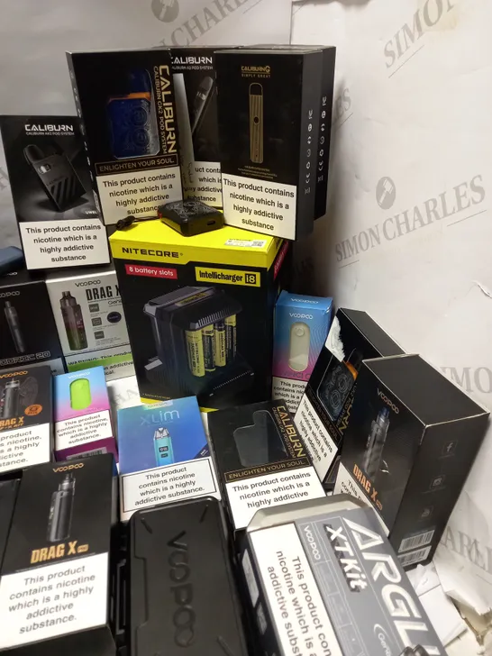 LOT OF APPROX 35 E-CIGARETTE ITEMS TO INCLUDE VOOPOO VINCI , ARGUS XT KIT CARBON FIBER , OXVN XLIM X-TREME FLAVOUR , ETC