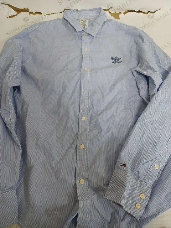 TOMMY HILFIGER DENIM LIGHT BLUE SHIRT - LARGE