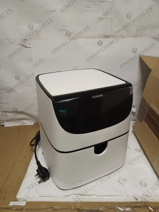 COSORI AIR FRYER 1700W MAX XXL 5.5L DIGITAL TOUCHSCREEN, WHITE