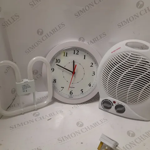 LOT OF APPROX 6 ASSORTED ITEMS TO INCLUDE - 2D FLUORSCENT TUBE - WALL CLOCK WITH DOOR CHIME - ELECTRIC KEYBOARD ECT 