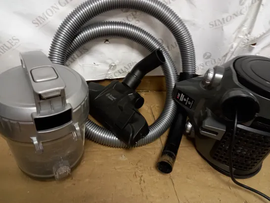 RUSSELL HOBBS COMPACT XS CYLINDER VACUUM