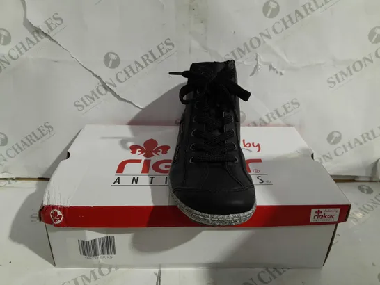 RIEKER LACE ANKLE BOOT BLACK SIZE 5 - BOXED 