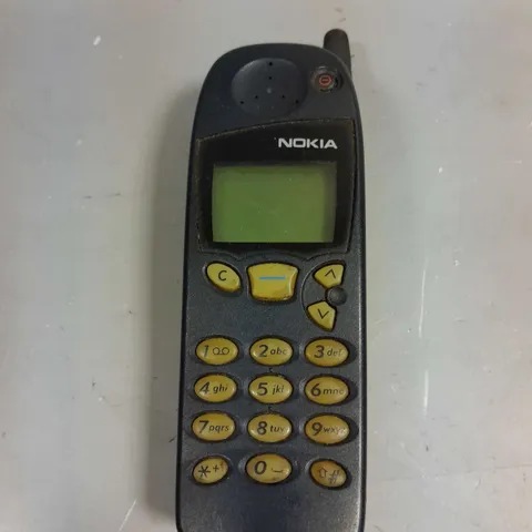 NOKIA 5110 RETRO MOBILE PHONE 