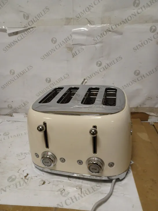 SMEG TSF03RDUK RETRO 4 SLICE TOASTER