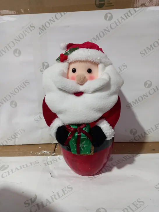 OUTLET FESTIVE PRE-LIT CRACKLE GLASS CHRISTMAS CHARACTER