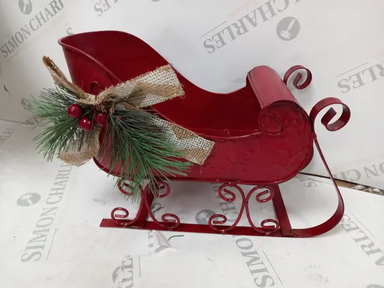 SET OF 2 METAL SLEIGHS RRP £35.99