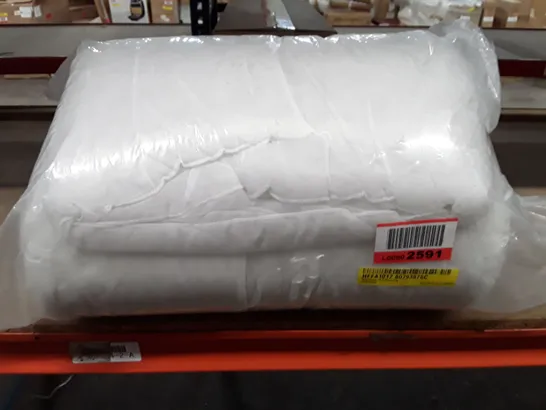 HOLLOWFIBER 10.5 TOG QUILTED DUVET