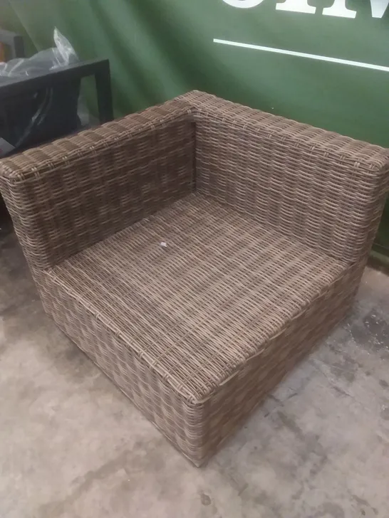 RATTAN EFFECT CORNER SOFA SECTION BROWN