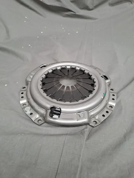 PRESSURE PLATE CLUTCH