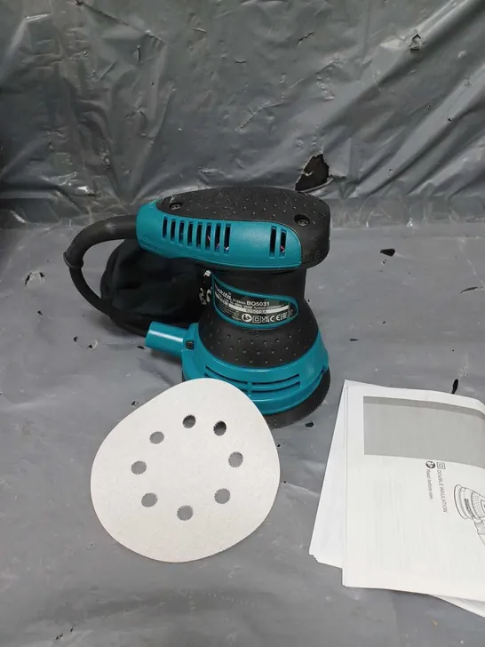 MAKITA 125MM RANDOM ORBIT SANDER RRP £109.99