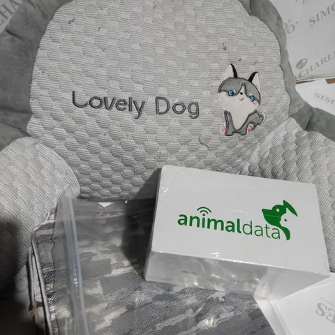 BOX OF ASSORTED  ITEMS TOO INCLUDE -  DOG PILLOW - ANIMAL DATA - PILLOW COVERS 