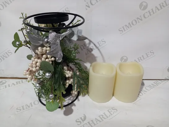 WHITE BERRY CANDLE HOLDER