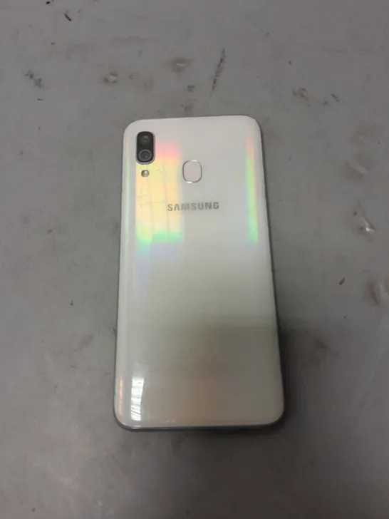 SAMSUNG GALAXY A40 WHITE 